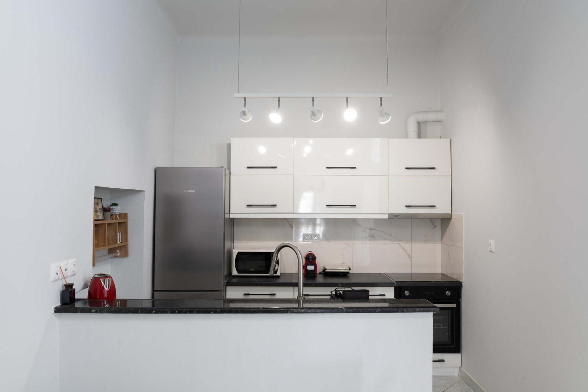 Private Spacious Apartment Афины Экстерьер фото